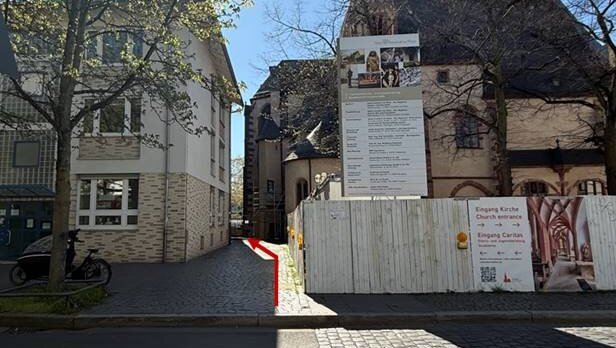 Außenansicht der Beratungsstelle in der Stadtmitte. Der barrierefreie Zugang ist möglich.